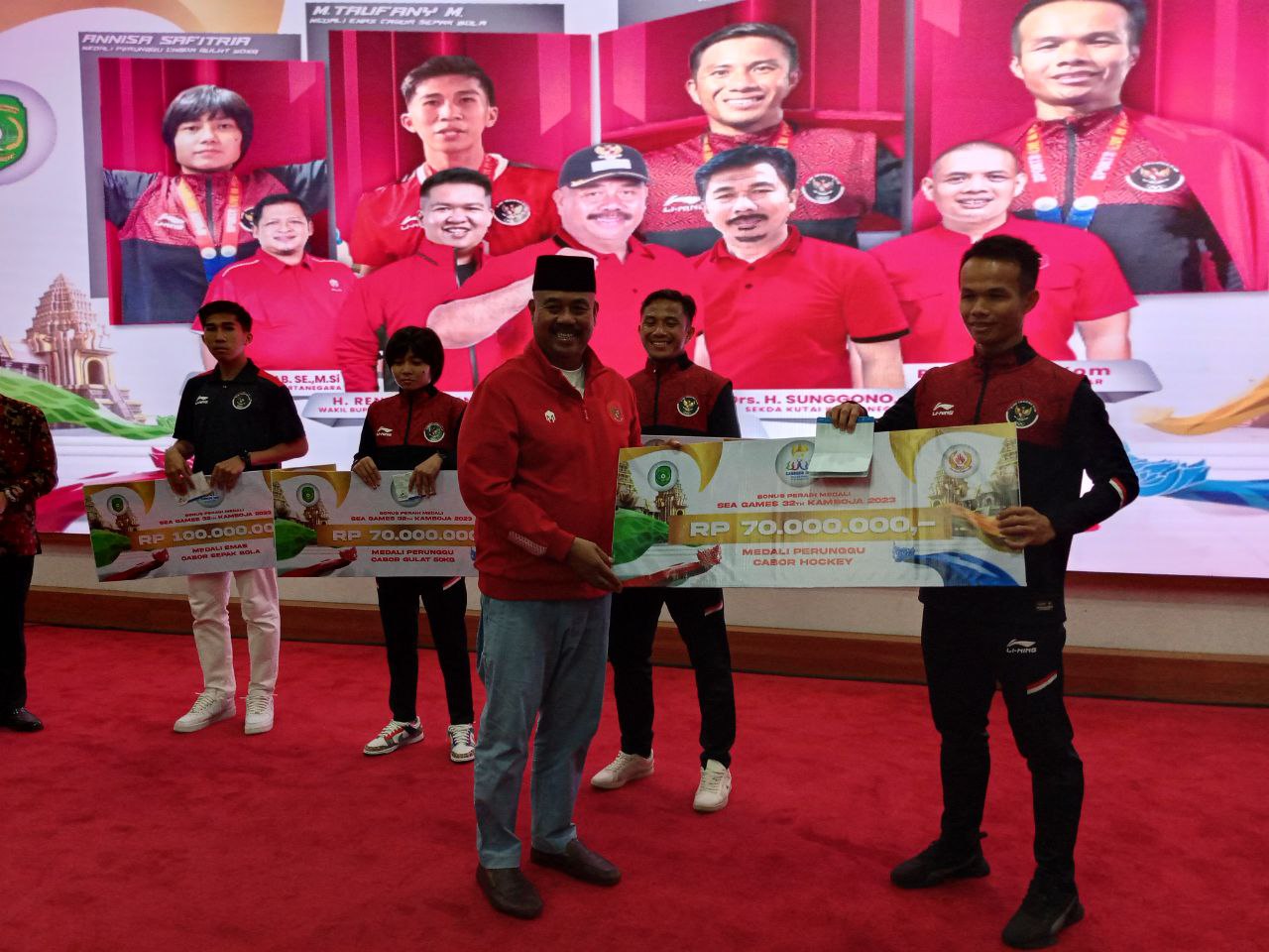 Ratusan Juta Uang Kukar Mengalir ke Rekening Milik Empat Orang Ini