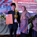 Siswa SMPN 4 Muara Wis Juara 2 Lomba Pidato Berbahasa Kutai