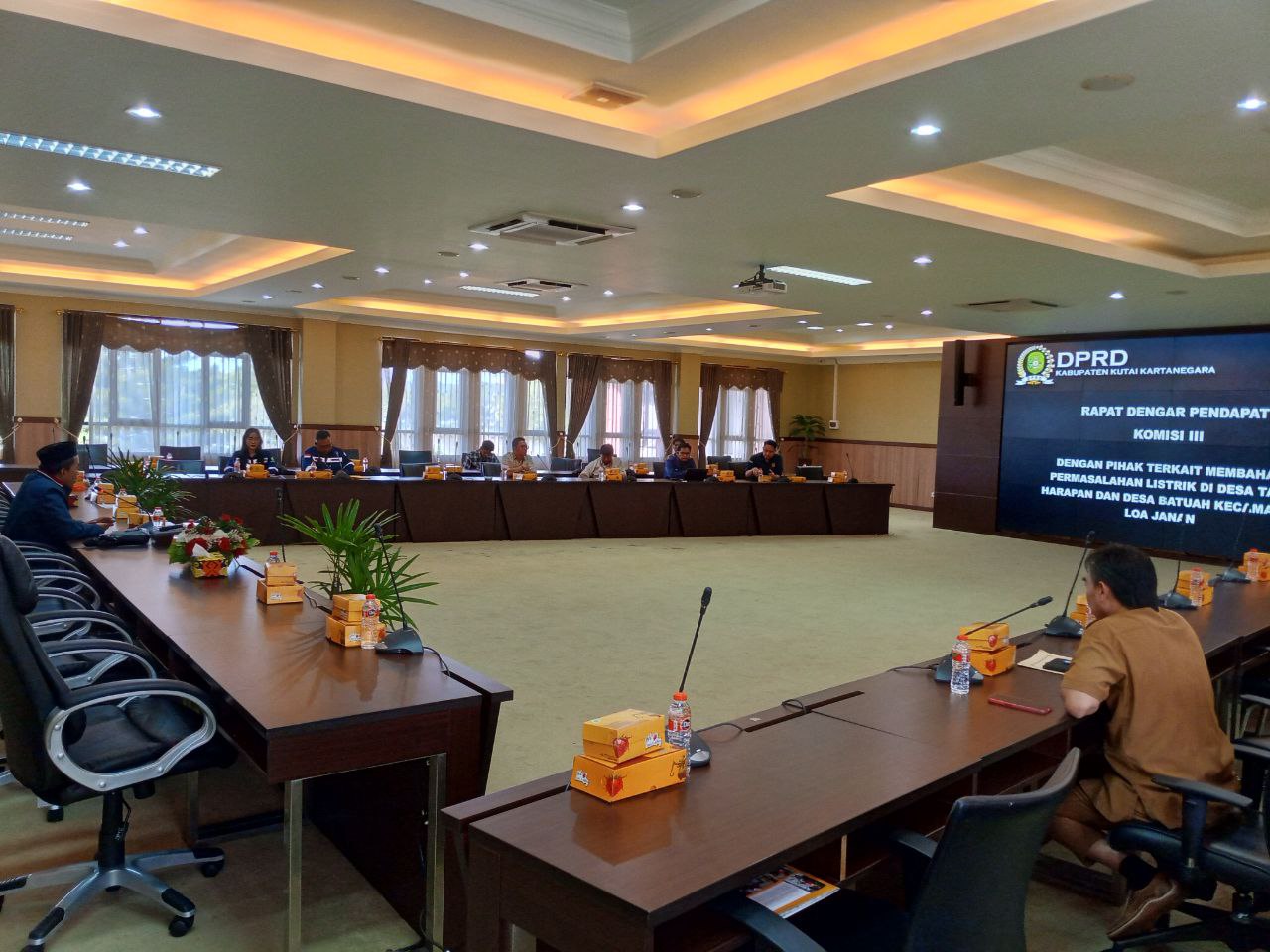 Tiga RT di Batuah Belum Nikmati Listrik PLN