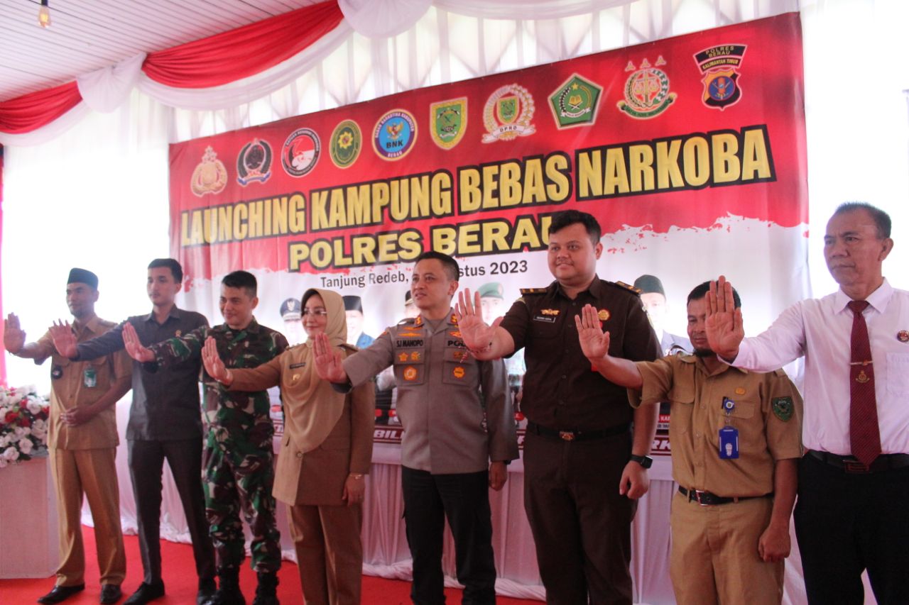 Bupati Luncurkan Kampung Bebas Narkoba di Kelurahan Gunung Panjang