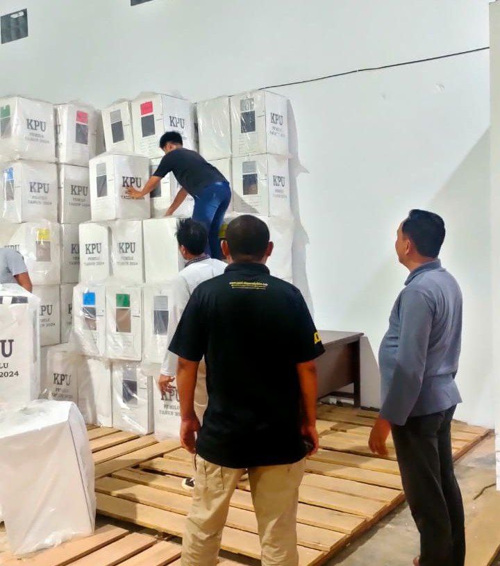 Logistik Pemilu di 5 Kecamatan Sudah Berada di Gudang KPU Berau