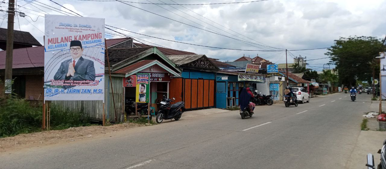 Baliho Mantan Kepala Bappeda Kaltim Zairin Zain Beredar, Pilkada Kukar Semakin Ramai