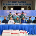 Lanal Balikpapan dan Tim Gabungan Gagalkan Penyelundupan Kosmetik Ilegal