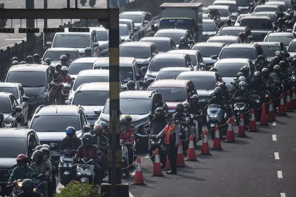 Mobil dan Motor Wajib Asuransi TPL Mulai 2025? Ini Penjelasan Preminya!
