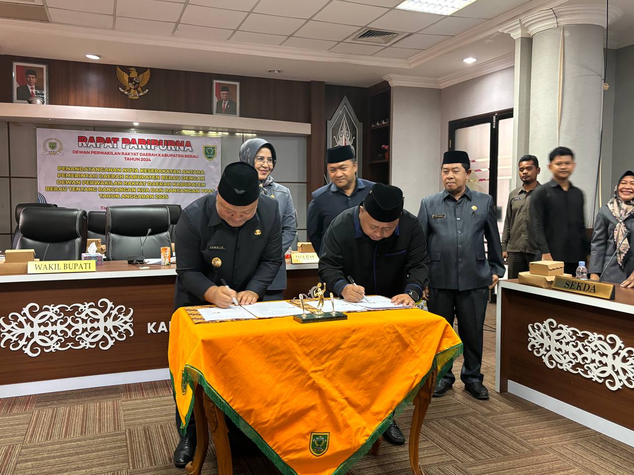 Pemkab-DPRD Berau Teken Nota Kesepakatan KUA PPAS Tahun 2025