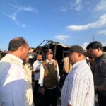 Wabup Berau Serahkan Bantuan untuk Korban Kebakaran di Teluk Bayur