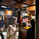 Bupati Berau Serahkan 50 Rombong UMKM di Tepian Ahmad Yani