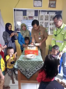 Posyandu Mawar 15 Dusun Manunggal Jaya Loa Janan Berprinsip Layanan Seger, Ada Panggung Boneka Hingga Perayaan Ultah Gratis (2)