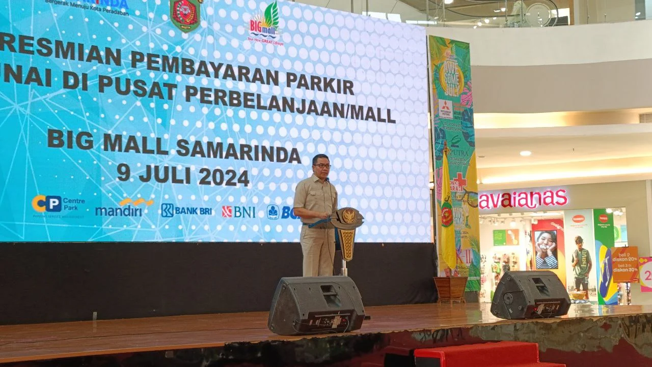 Resmikan Parkir non Tunai Big Mall, Ini Harapan Andi Harun