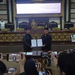Sahkan Penggunaan APBD 2023, Ini Catatan Khusus Dewan ke Pemkab Kukar