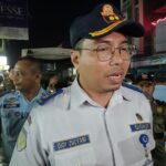 Dishub Ancam Proses Hukum, Jukir Liar Beroperasi di Area Parkir Gratis Indomaret  