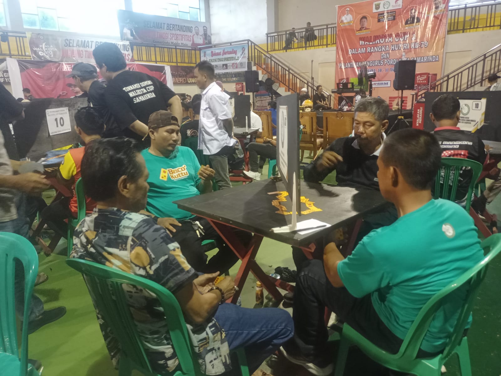 640 Peserta Ramaikan Turnamen Domino Wali Kota Cup I
