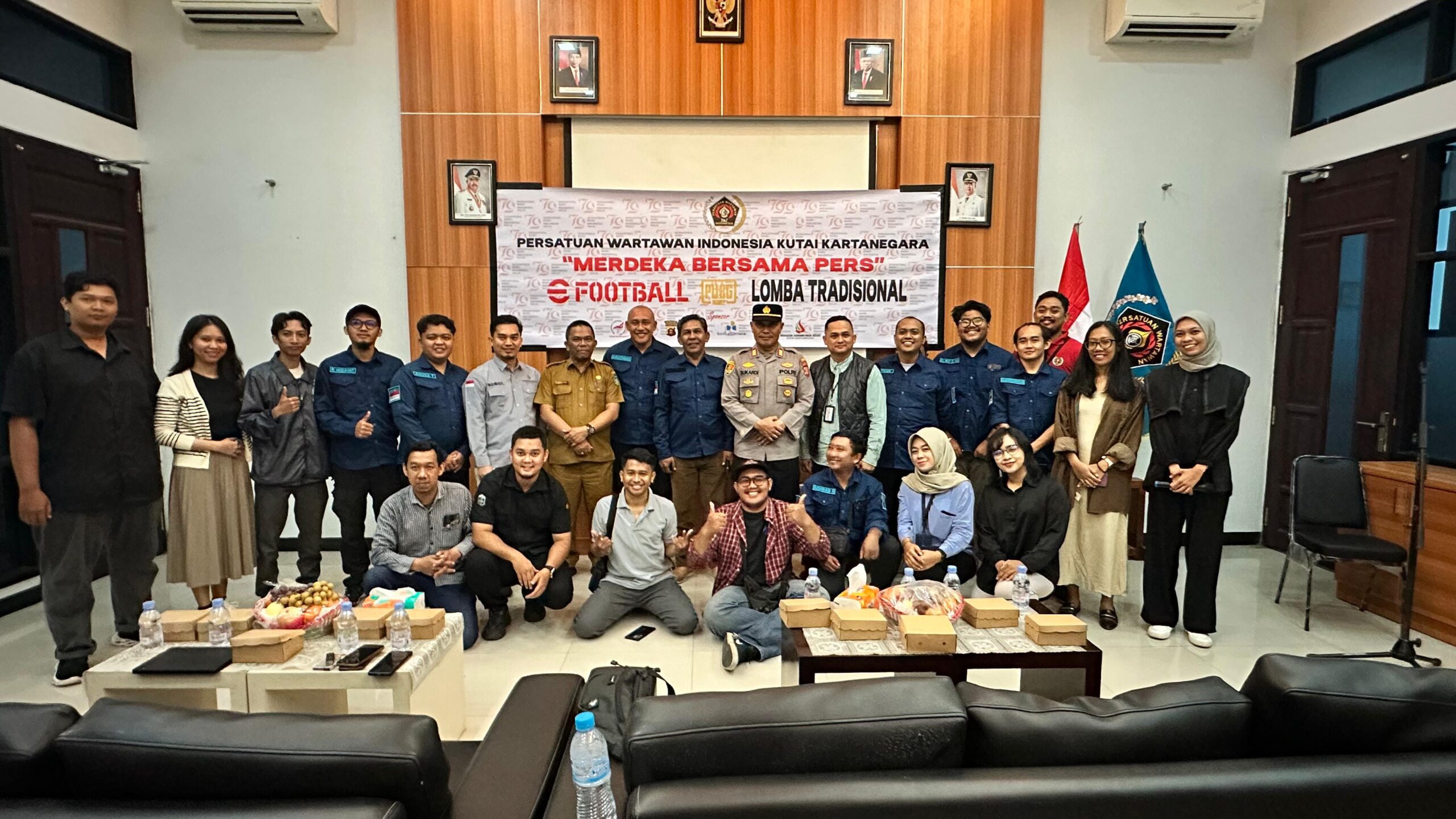 Semarakkan HUT ke-79 RI, PWI Kukar Gelar Lomba PUBG hingga Makan Kerupuk