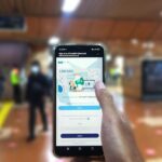 Koneksi Internet Gratis di Stasiun Kereta Jakarta-Bogor: Upaya Surge dan MacroAd Menghadapi Tantangan Infrastruktur