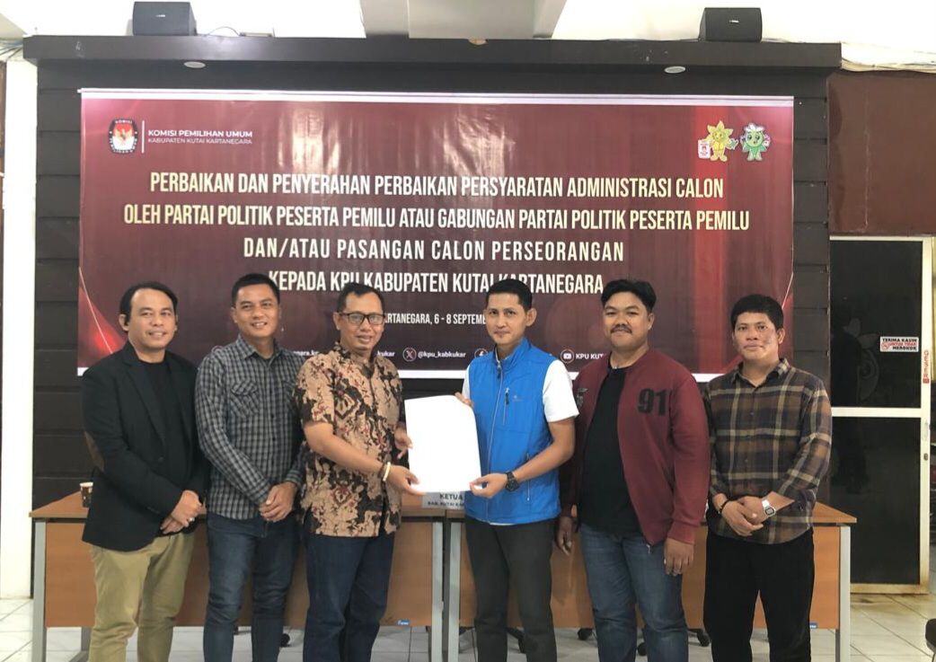 Tiga Bakal Paslon Lakukan Perbaikan Persyaratan Administrasi