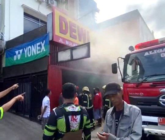 Toko Dewi Sport Samarinda Terbakar Lagi, Mengulang Kejadian Tahun 2022