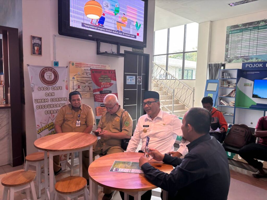 Pjs Bupati Berau Kunjungi Beberapa OPD, Silaturahmi hingga Ingatkan Netralitas ASN