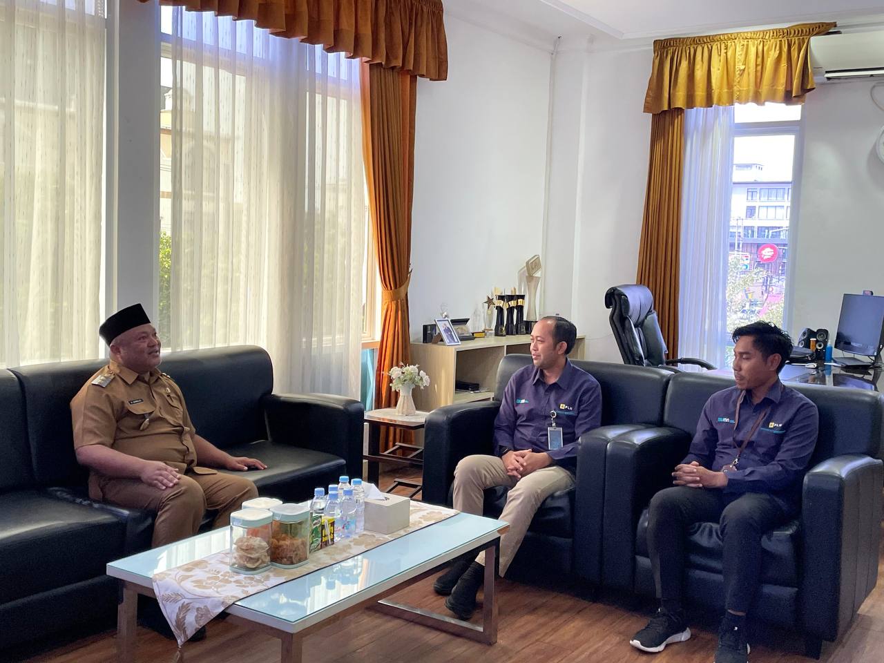 Wabup Gamalis Kunjungi PLN UP3 Berau, Pastikan Pasokan Listrik Saat Libur Nataru