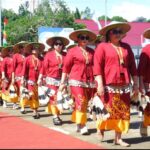 HUT Ke-11 Mahakam Ulu Dirayakan dengan Meriah di Cross Border Festival 2024
