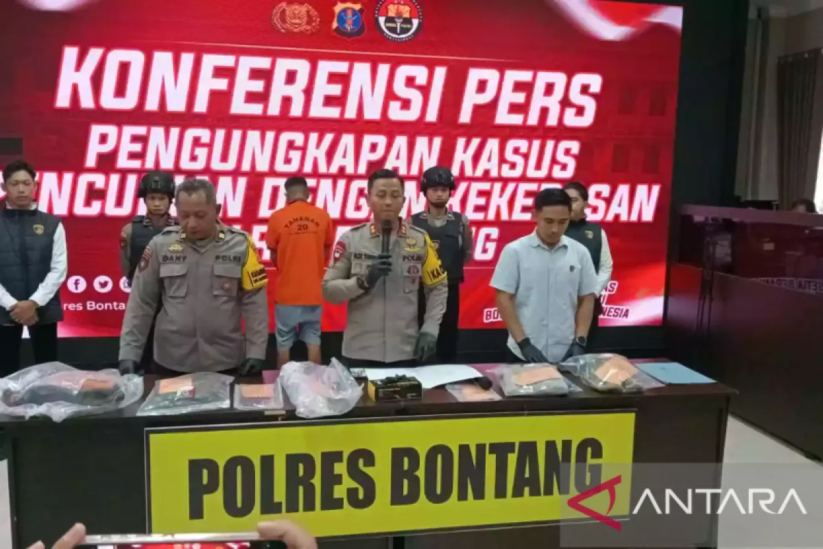 Polresta Bontang Tangkap Perampok Bersenjata Tajam di Ruko Kecamatan Bontang Barat