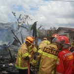 Sebuah Rumah di Jalan Penggalang Ludes Terbakar