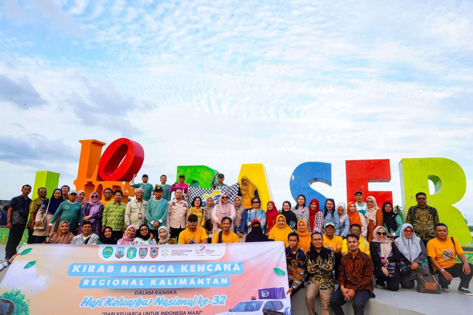 15 Mobil KB Iringi Kirab Harganas di Paser, Kampanyekan Keluarga Sehat dan Cegah Stunting