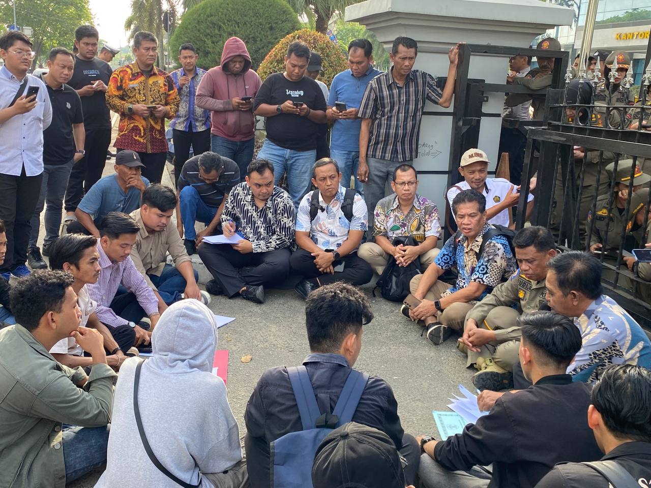 Aliansi Pemuda Tani Jaya Bersatu Meminta Sidak Ulang Soal Jarak Kawasan Galian Perusahaan