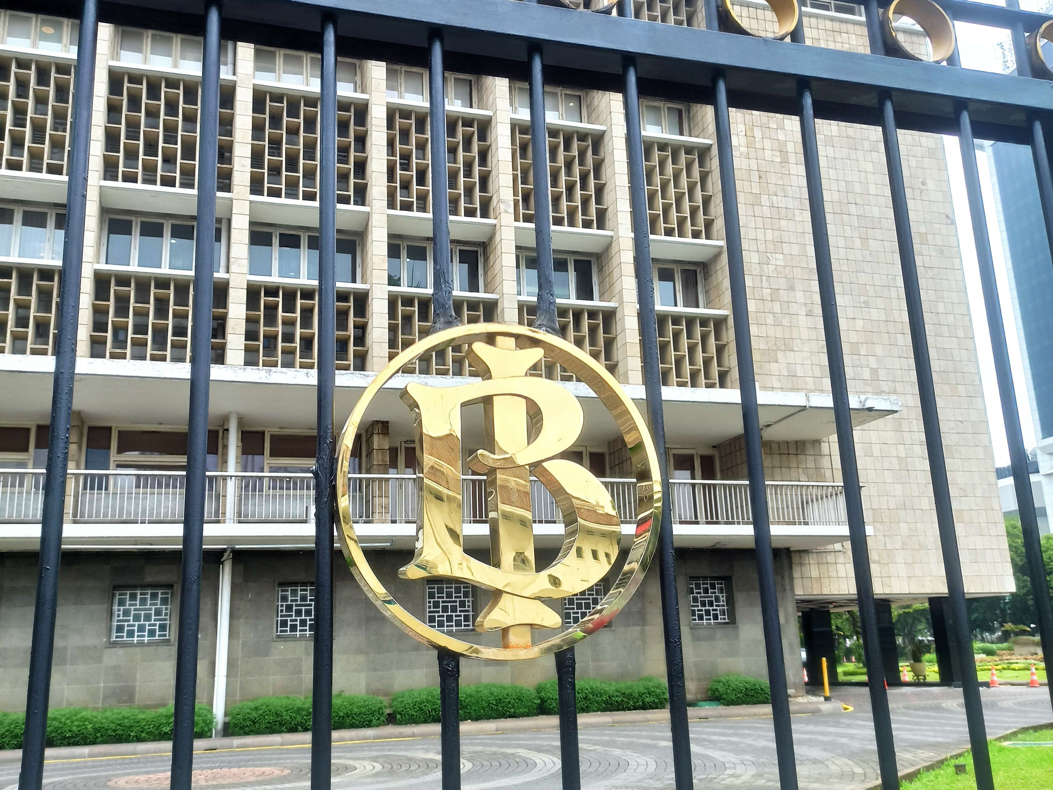 Utang Luar Negeri Indonesia Tembus USD431,5 Miliar per April 2025, BI Pastikan Masih Terkendali