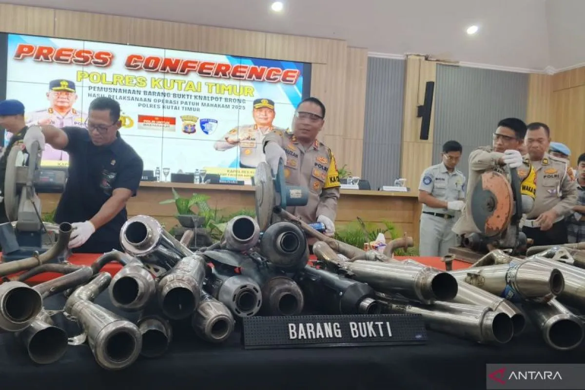 557 Pelanggar Terjaring Operasi Patuh Mahakam 2025 di Kutim, 33 Knalpot Brong Dimusnahkan