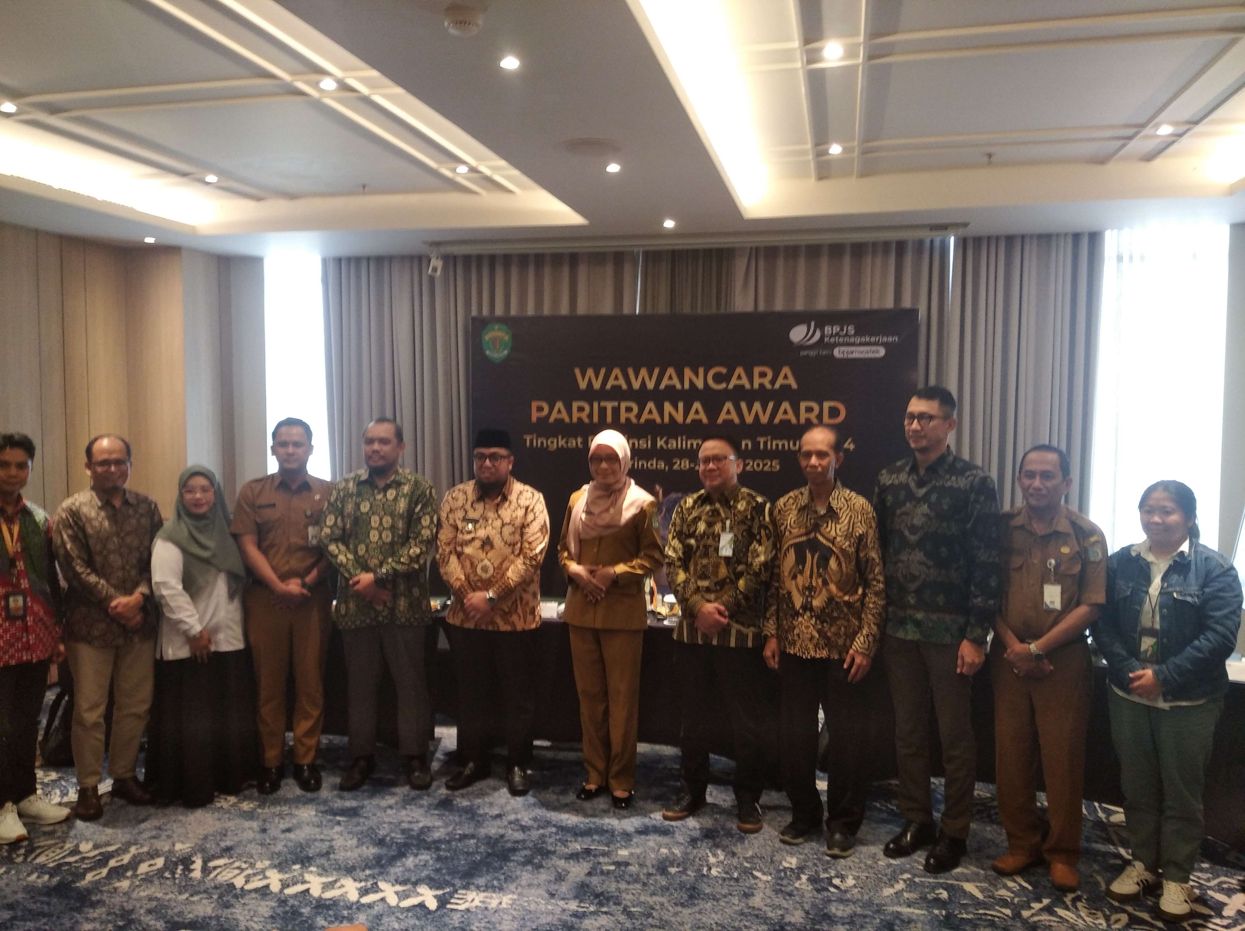 program SERTAKAN, pekerja rentan Paser, Paritrana Award 2025, BPJS Ketenagakerjaan, perlindungan pekerja informal