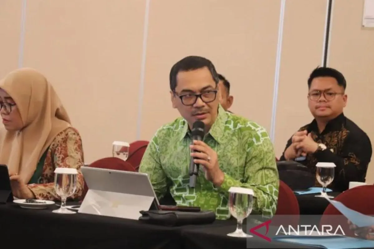 internet desa Kaltim, 441 desa, Program Gratispol, Pemprov Kaltim, konektivitas digital