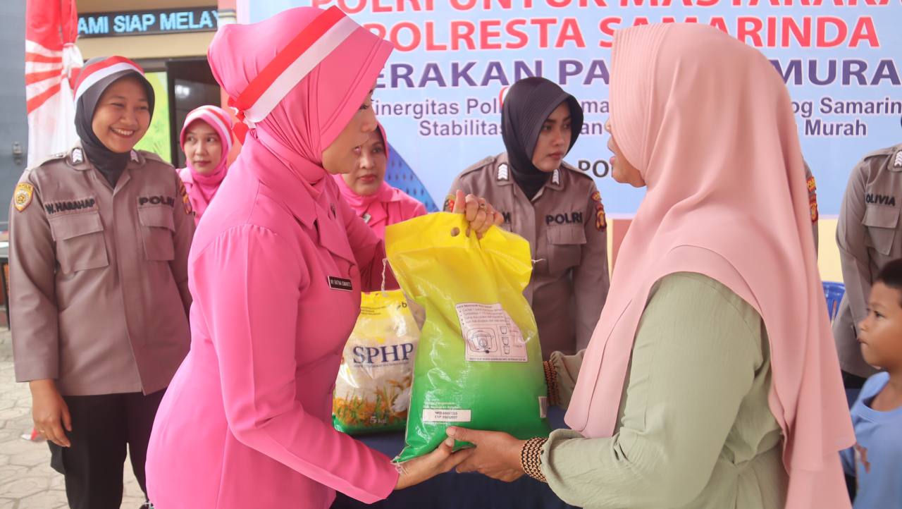 Polsek Palaran Gelar Gerakan Pangan Murah Bersama Bulog, 1 Ton Beras Terjual Habis