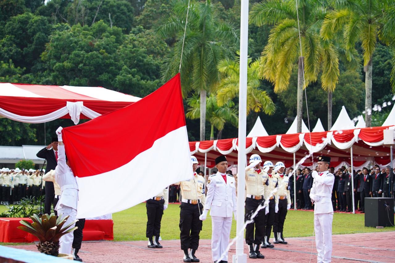 Garda Terdepan Ketahanan Energi Nasional, Pekerja Kilang Pertamina Unit Balikpapan Gelar Upacara dan Lomba Gembira HUT ke-80 RI