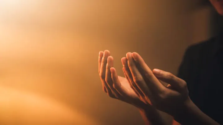 Indonesia Negara paling Rajin Berdoa: Antara Spiritualitas dan Frustrasi