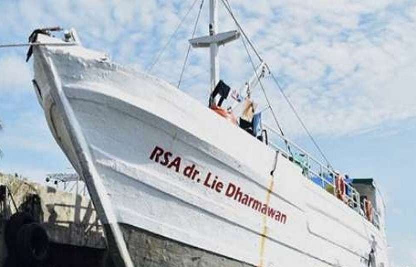 Rumah Sakit Kapal, layanan kesehatan Kutai Barat, pemerataan fasilitas medis, pelayanan kesehatan pesisir, dr. Lie Dharmawan III