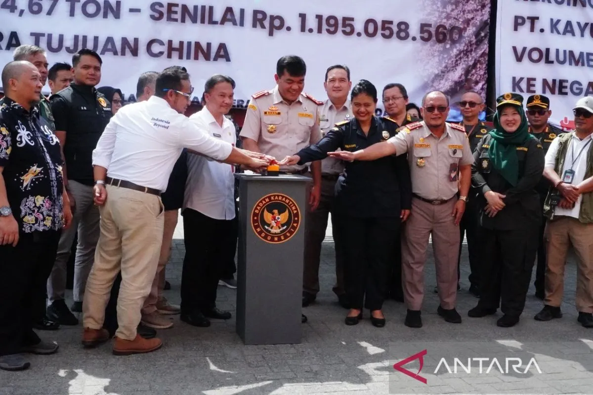 Karantina Kaltim Lepas Ekspor Komoditas Unggulan Senilai Rp5,4 Miliar ke India dan Tiongkok