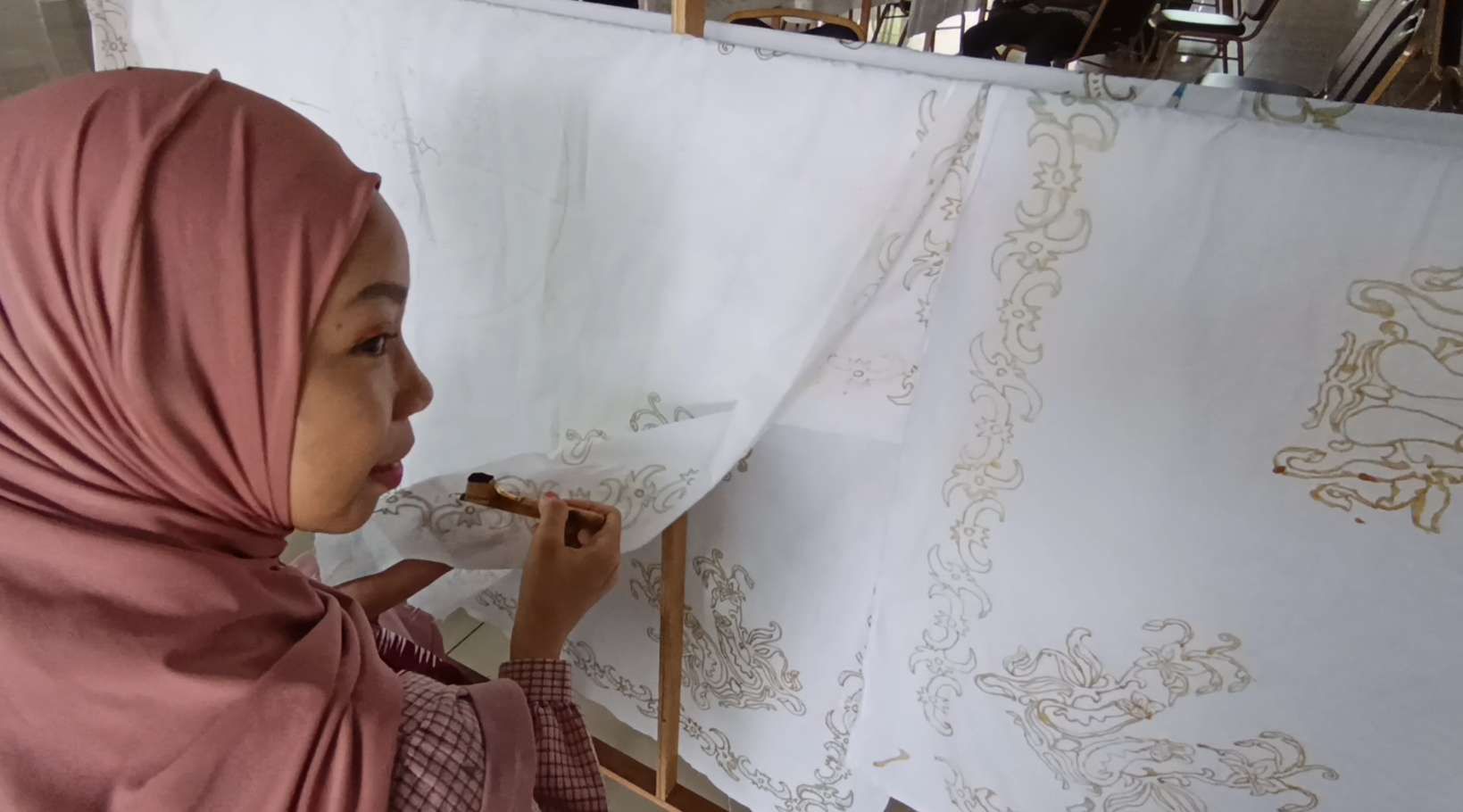 Pelatihan Membatik Kaltim 2025: UKM Didukung Go Internasional, Perempuan Didorong Jadi Penggerak Ekonomi Kreatif