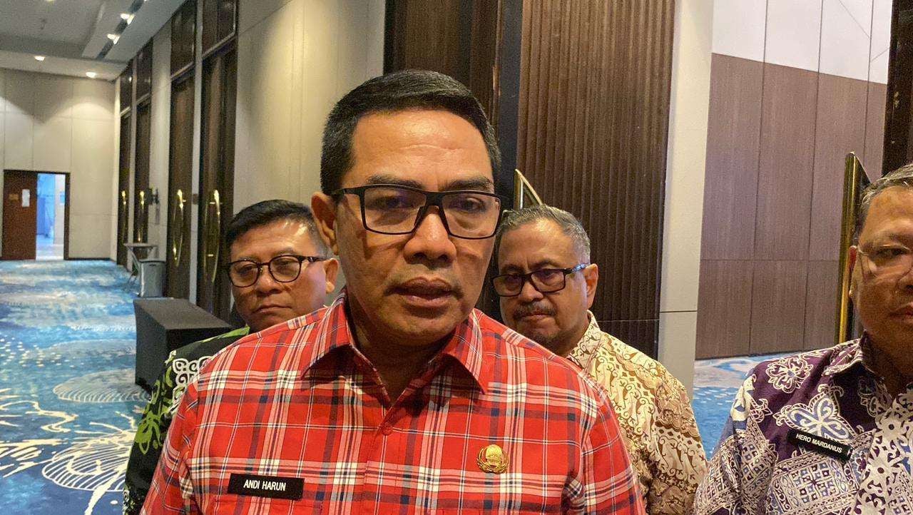 Pemkot Samarinda, restorasi rumah warga, uji fondasi terowongan, Jalan Kakap, proyek terowongan Samarinda