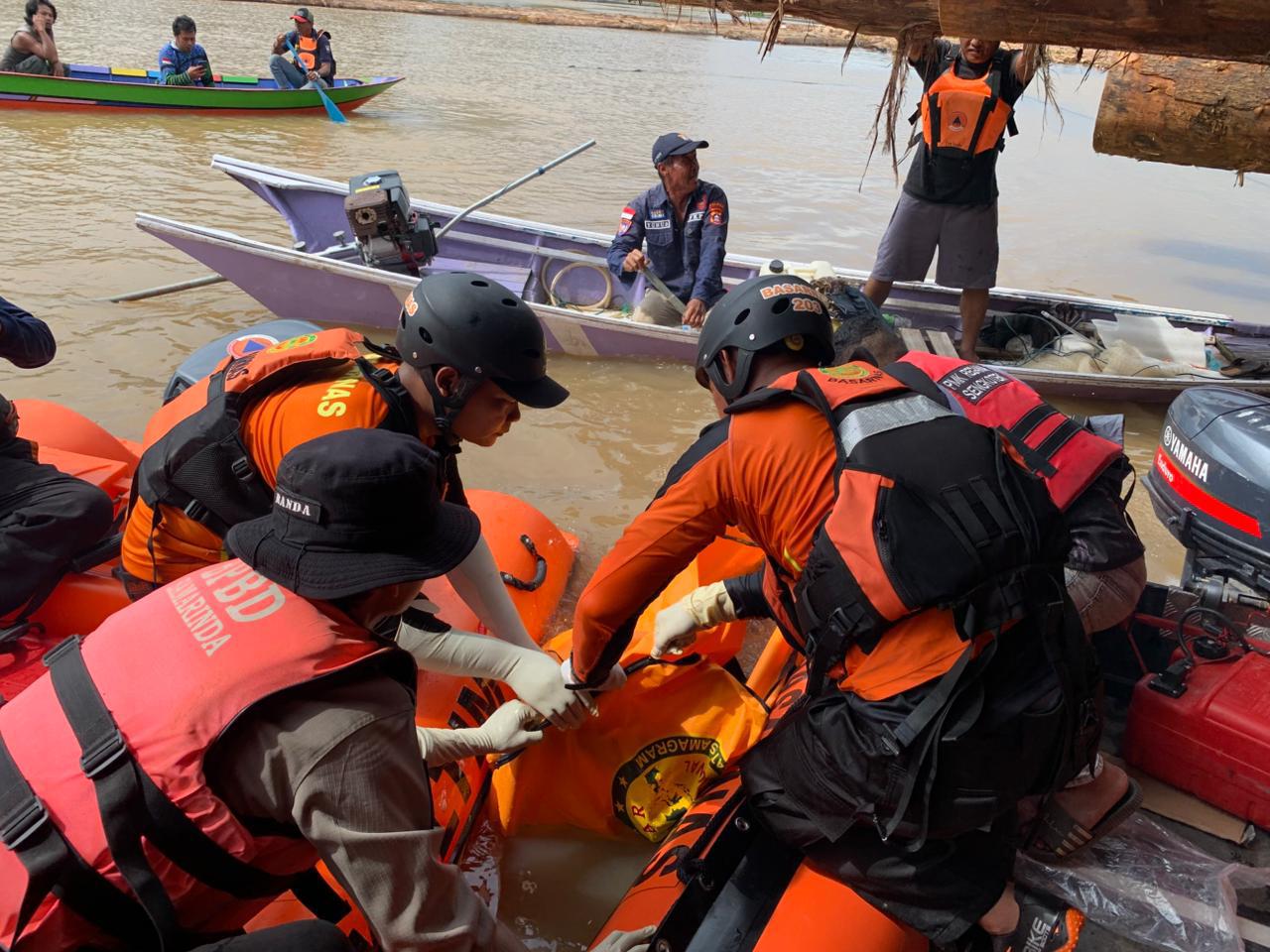 Tim SAR Temukan Jasad Arbainsyah, Karyawan PT Kalamur yang Jatuh ke Sungai Mahakam