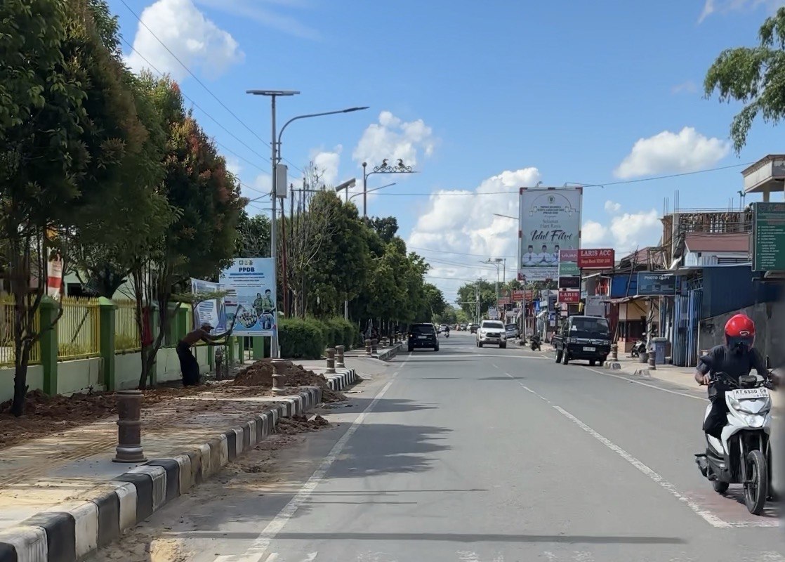 Sebut Pemborosan Anggaran, Sumadi Minta Tak Ada Lagi Bongkar-Pasang Drainase dan Jalan