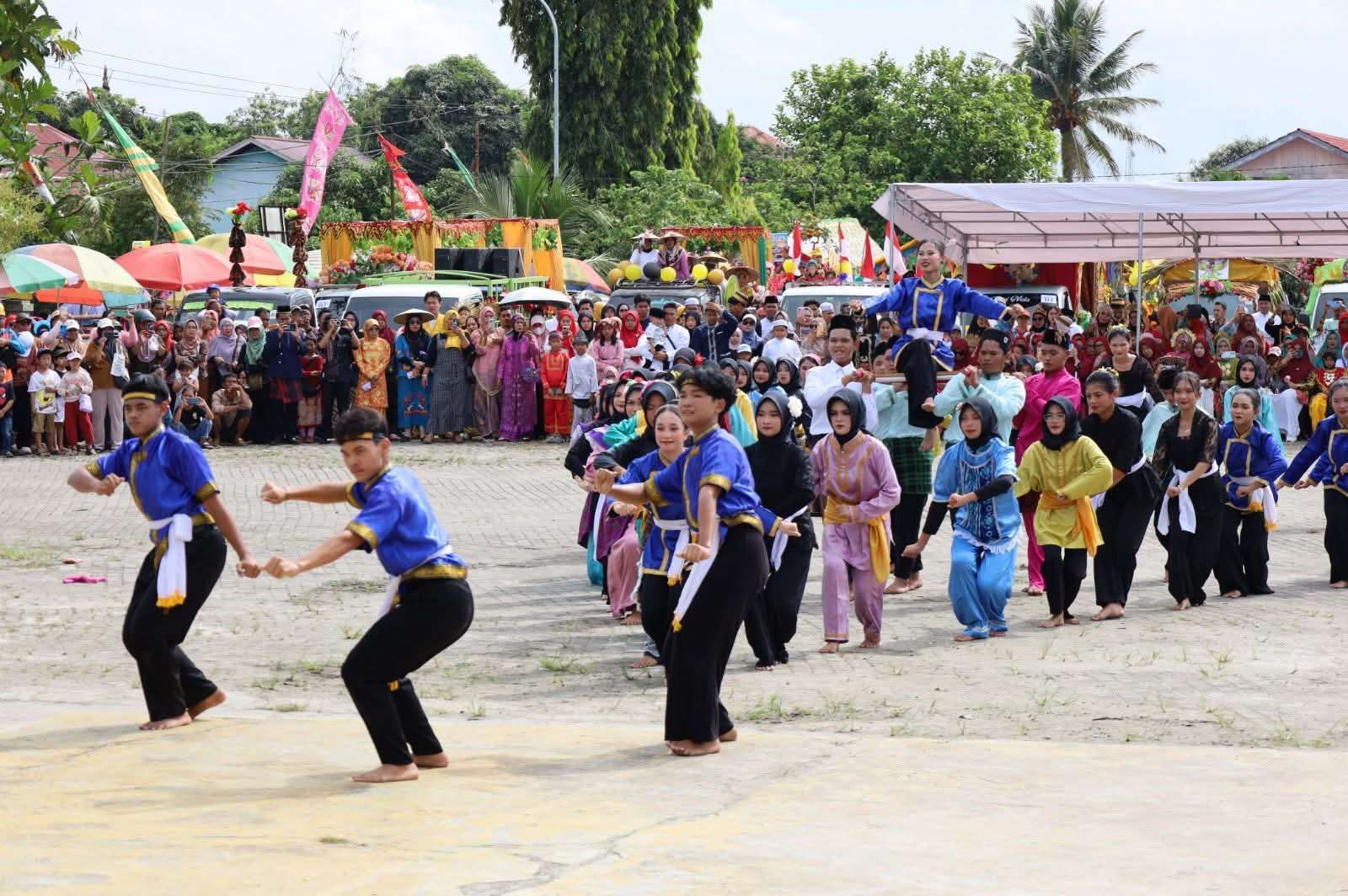 Festival Melayu Gemeoh 2025 Resmi Dibuka, Warga Melak Rayakan Budaya dan Kreativitas Lokal