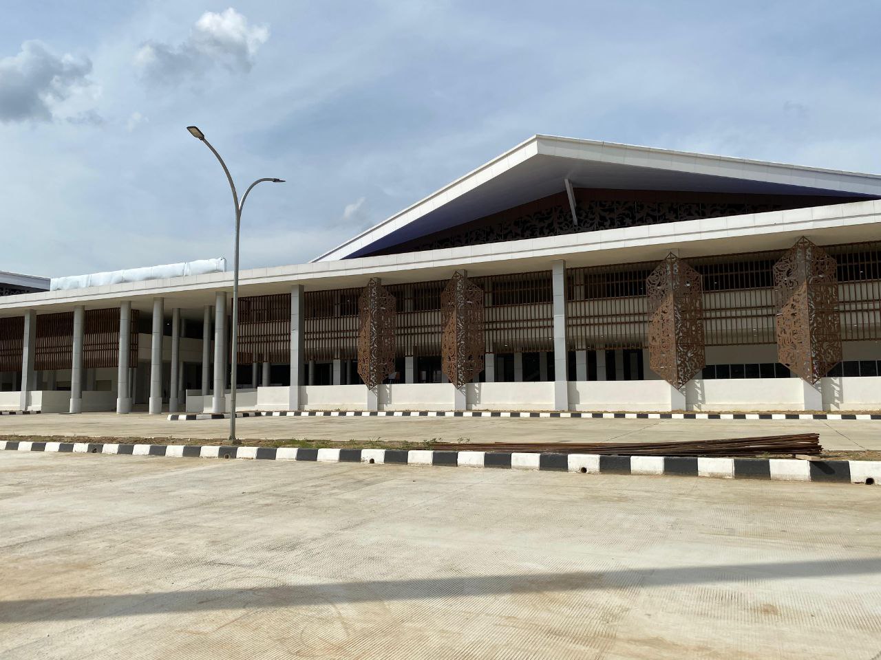 Patung Tokoh Pewayangan dan Kartun Diturunkan, Pasar Semimodern Tangga Arung Diresmikan Awal Tahun Depan