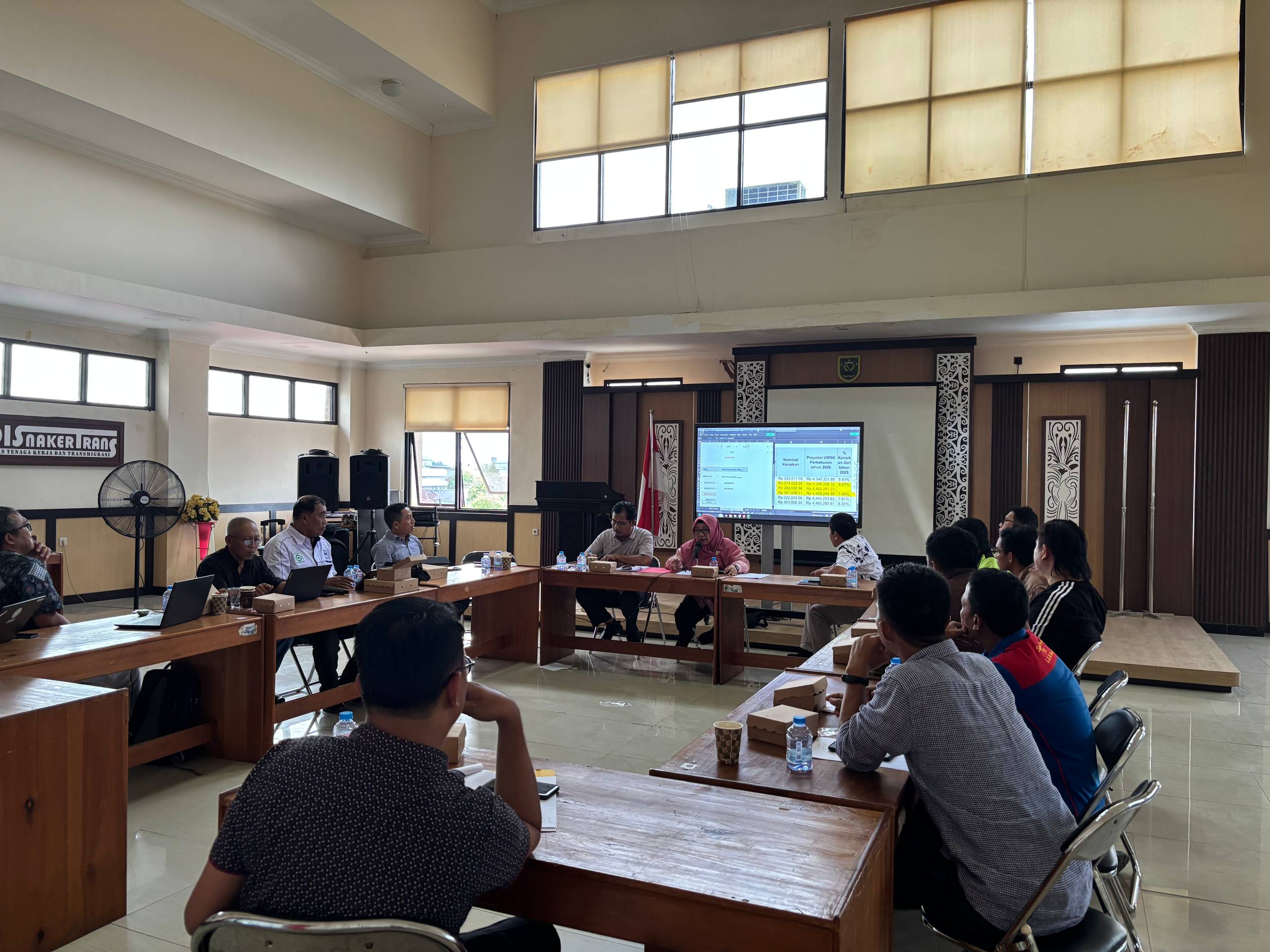 Upah Minimum 2026 di Sektor Perkebunan dan Pertambangan Naik 6,65 Persen