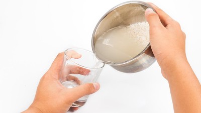 Cuci Muka dengan Air Beras, Ini 5 Manfaat Beserta Aturannya