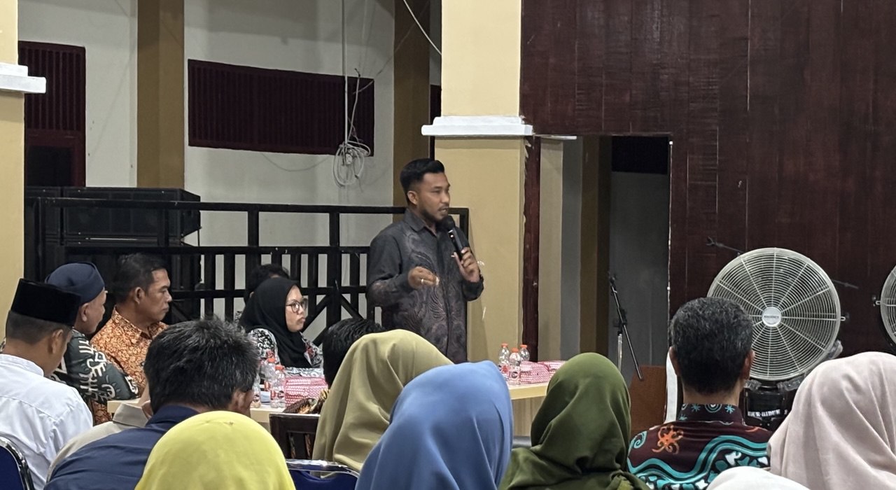 Listrik Terbatas, Pelayanan Publik dan Wisata Teluk Sumbang Tersendat