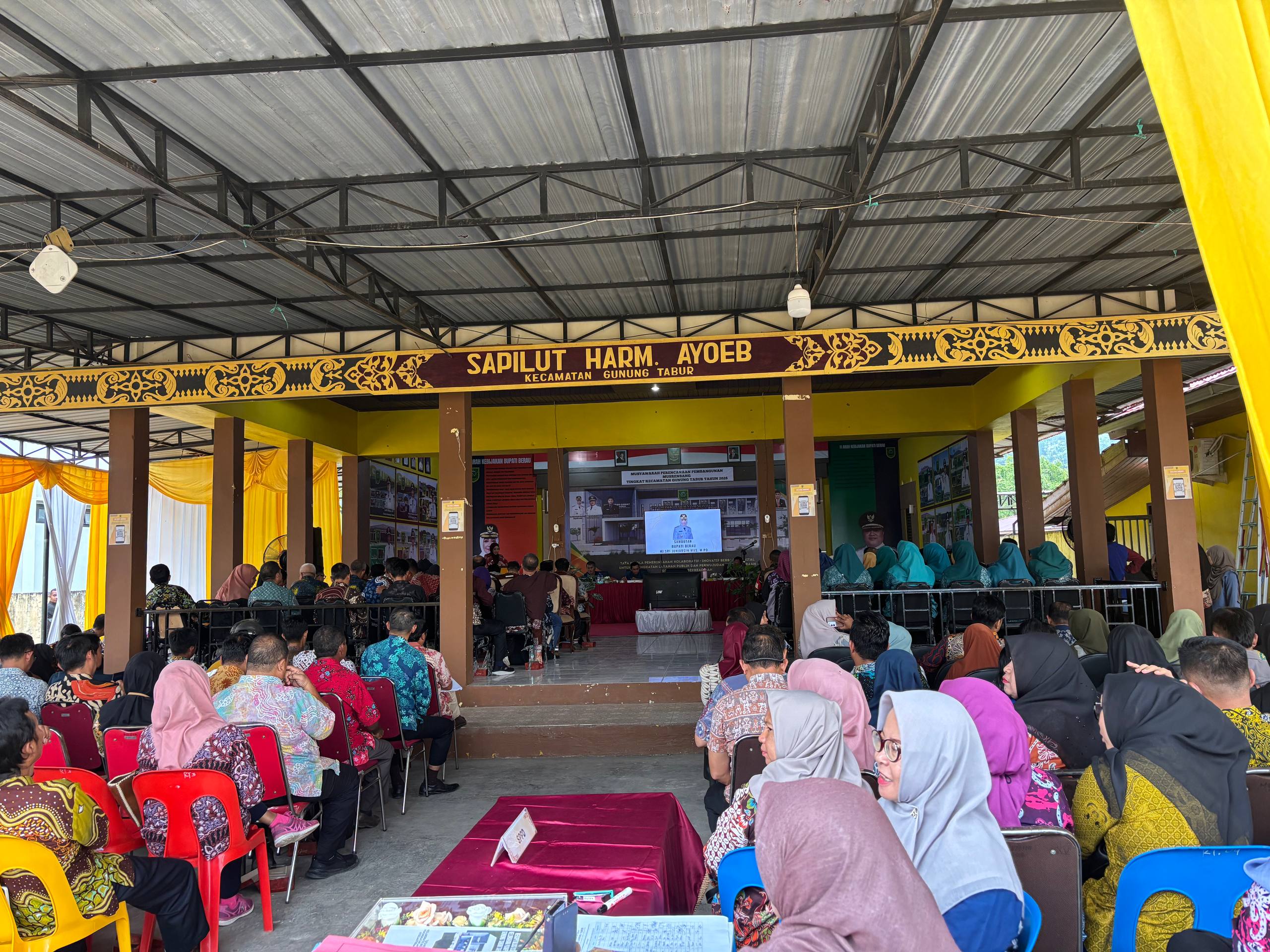 Musrenbang Gunung Tabur: Bupati Ajak Pemerintah Kampung Berinovasi dan Mandiri