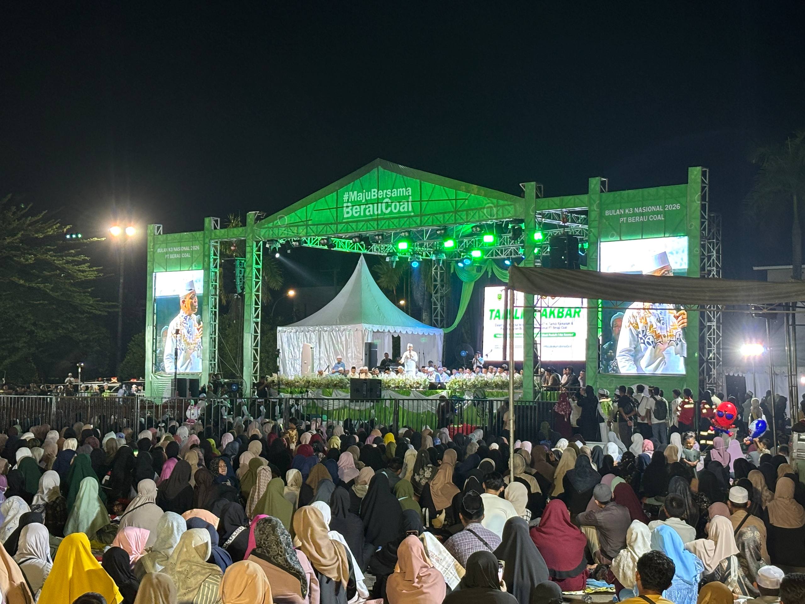 Penutupan BK3N PT Berau Coal, Ribuan Jemaah Padati Tabligh Akbar Ustaz Das’ad Latief