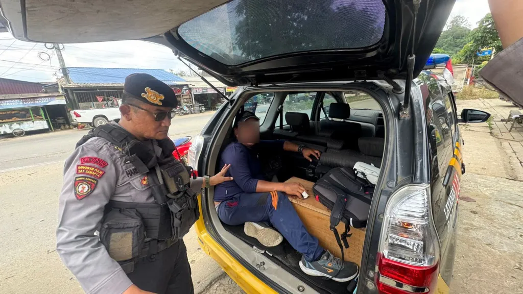 pungli di Simpang Lok Bahu, pungutan liar di Samarinda, Polsek Sungai Kunjang, premanisme Samarinda, viral media sosial Samarinda