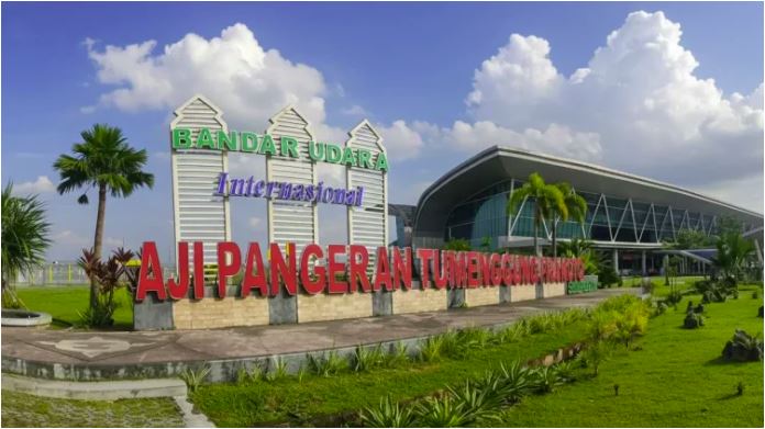 rute Samarinda Jakarta, Bandara APT Pranoto Samarinda, mudik Lebaran 2026, penumpang pesawat meningkat, arus mudik