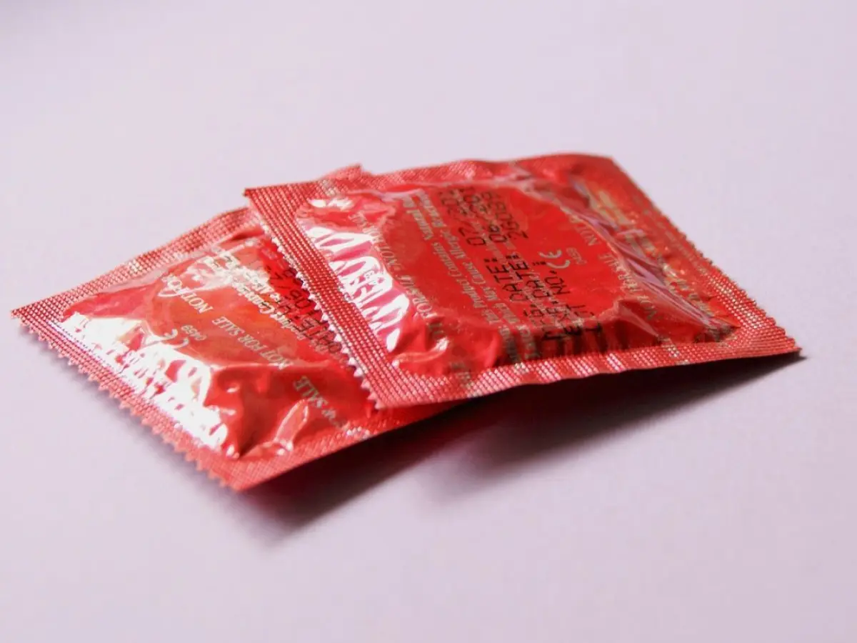 Perang Iran Picu Kenaikan Harga Kondom Global, Permintaan juga Melonjak